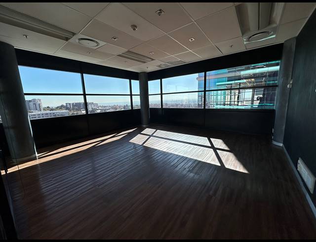 492M² OFFICE TO LET IN SANDTON CENTRAL